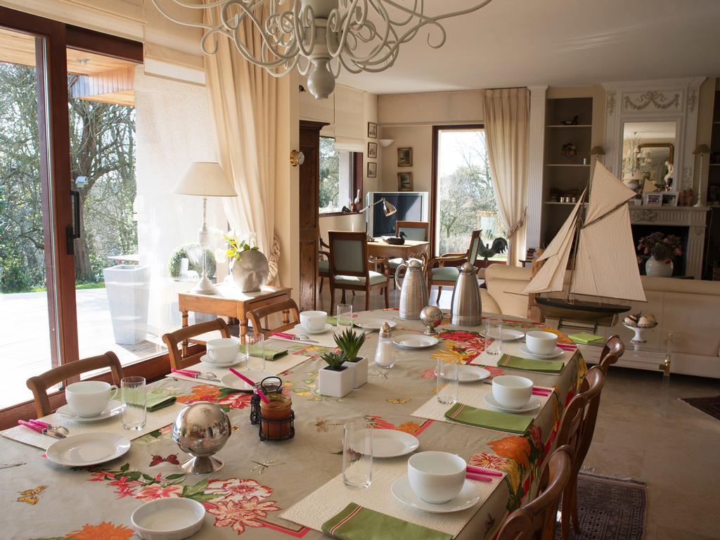 Villa Flore Chambres D'Hotes เอิลท์ ภายนอก รูปภาพ